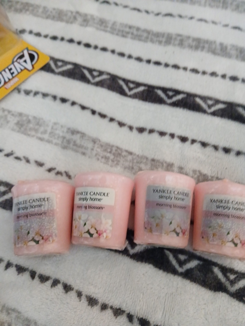 Yankee Candle Pink Morning Blossom Votive Candle Set